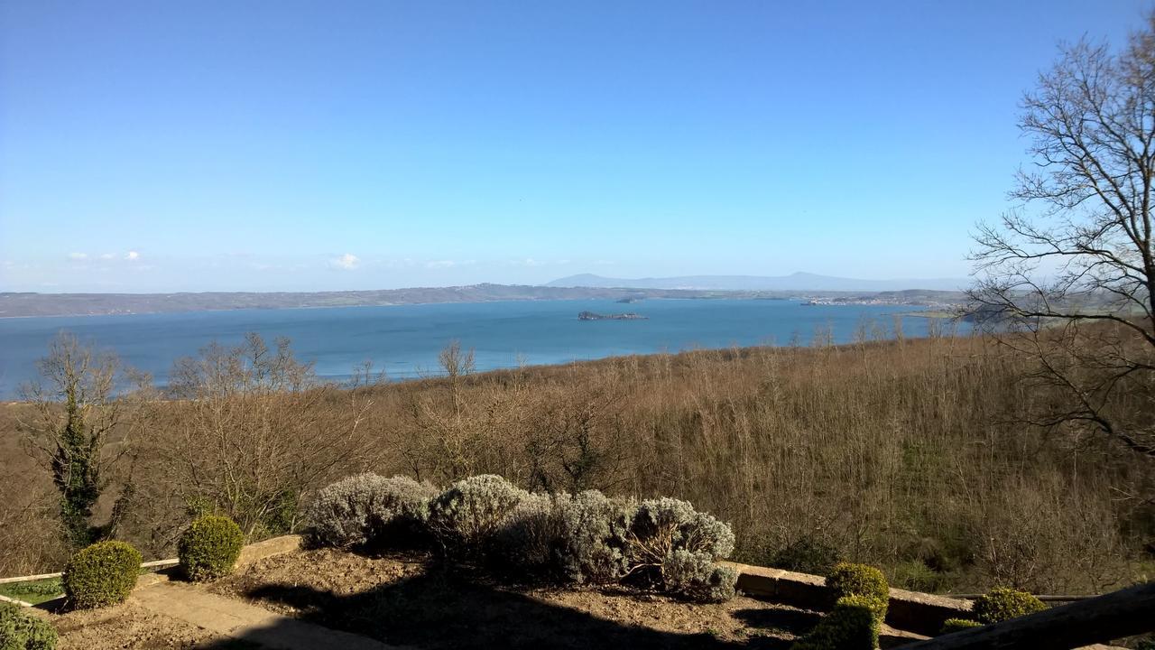 Отель La Montagnola Retreat Gradoli Экстерьер фото