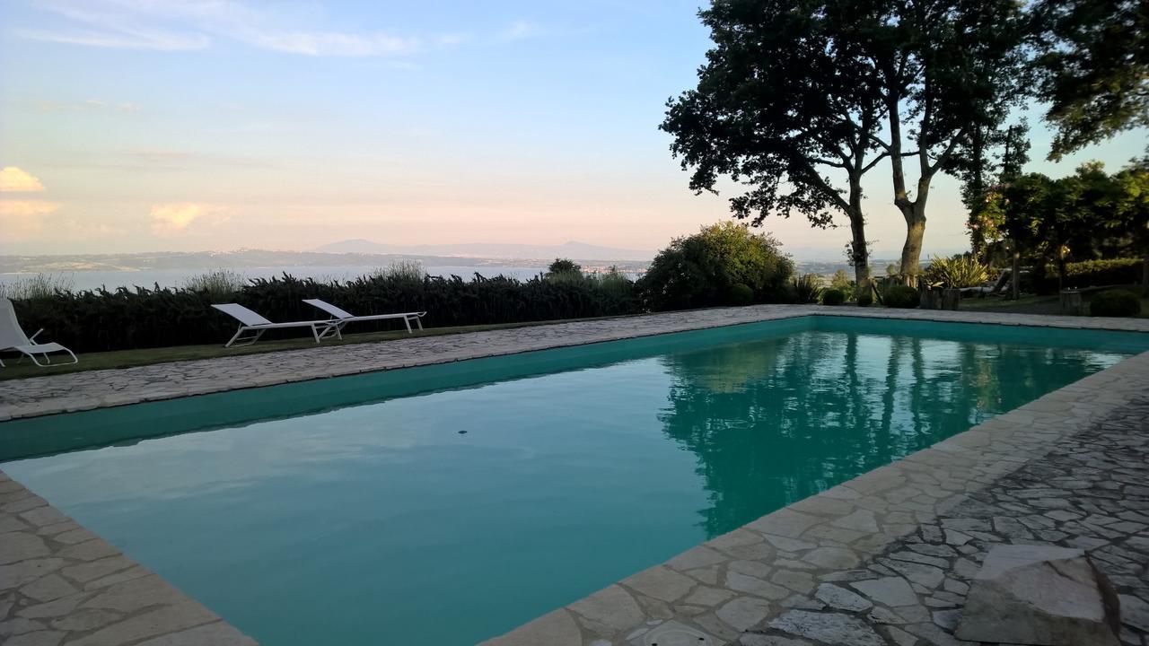 Отель La Montagnola Retreat Gradoli Экстерьер фото